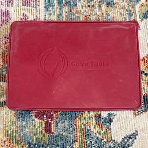 Cave Tools Red hamburger Grill Mat